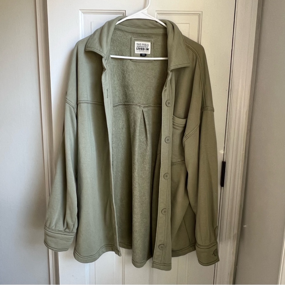American Eagle Oversized Fleece Shirt Size Large